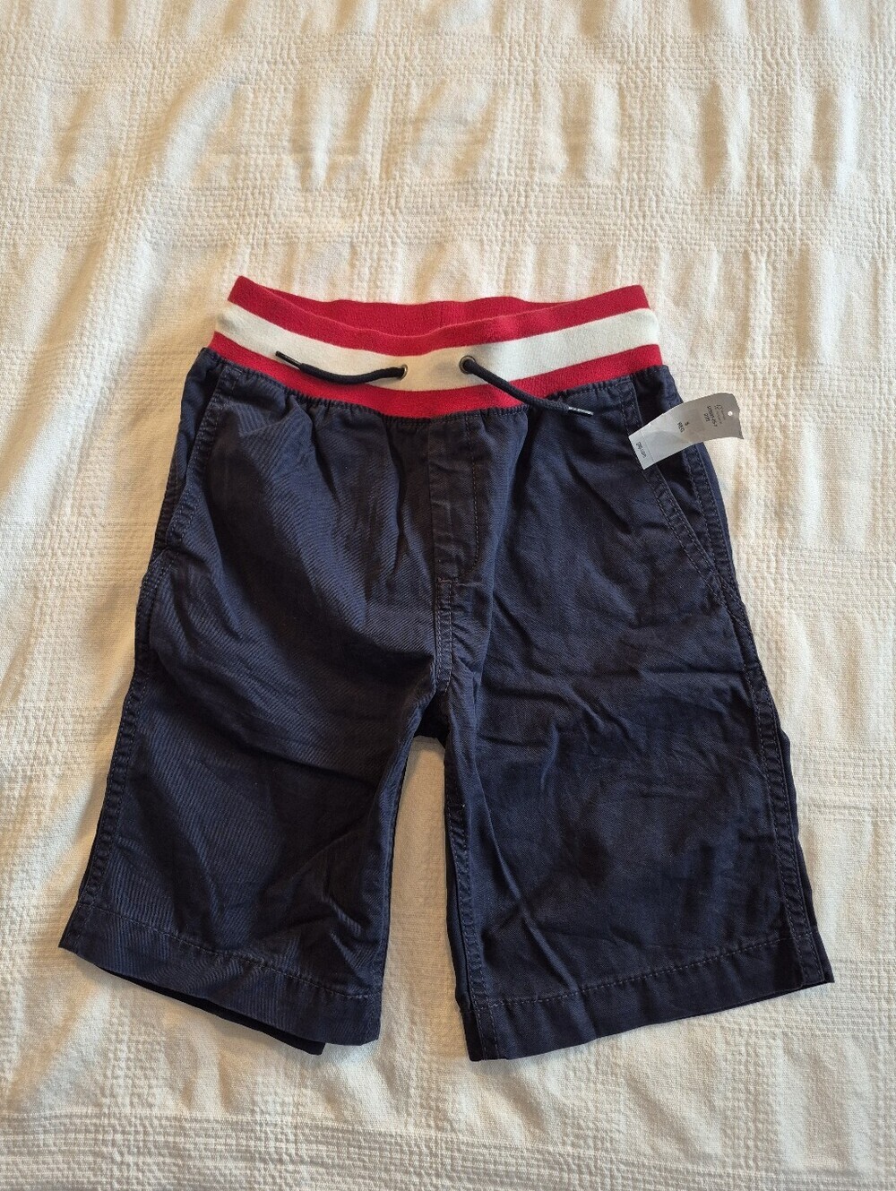 Gap boys size Small or 6-7 pull on boys soft waist shorts blue red white NWT